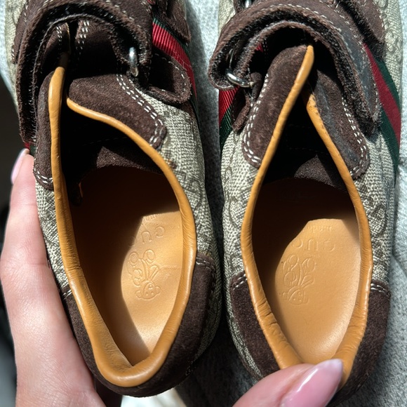 BOYS GUCCI Velcro shoes - Picture 5 of 8